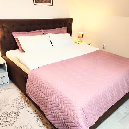 Simona Apartament Palas Mall Яссы Экстерьер фото
